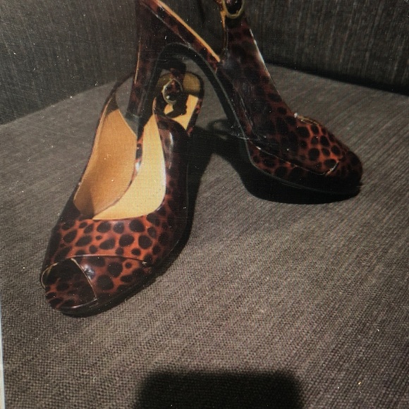 Leopard Print Peep-Toe Slingback Heels - Brown - Picture 2 of 2